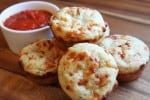 Pizza Cupcakes with Barilla Sacue for dipping