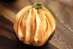 How to pipe a pumpkin onto a cupcake Created by Diane Blog