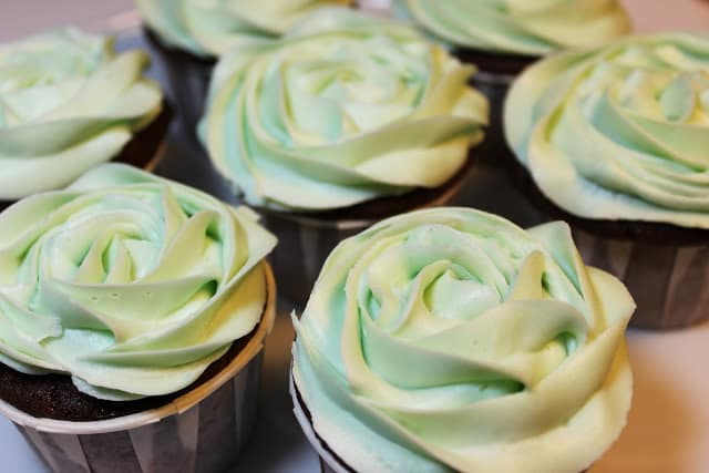 mint cupcakes