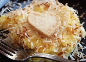 pineapple coconut cobbler