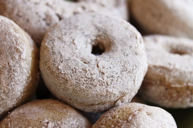 baked apple cider donuts @createdbydiane