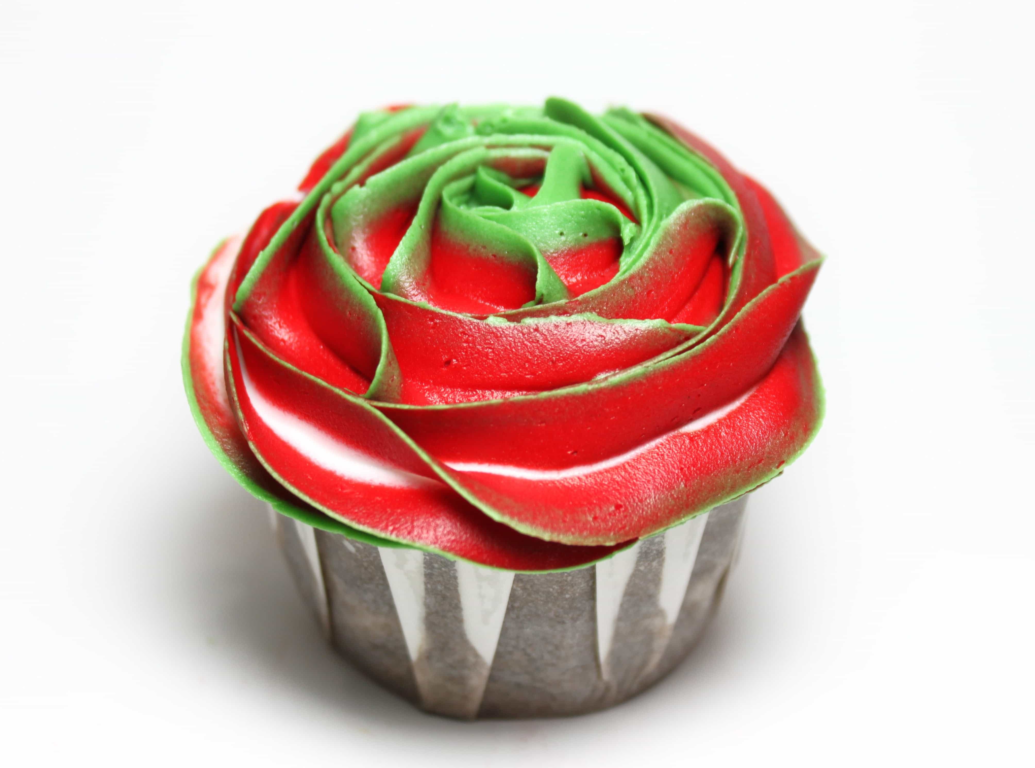 Christmas Rose Cupcake