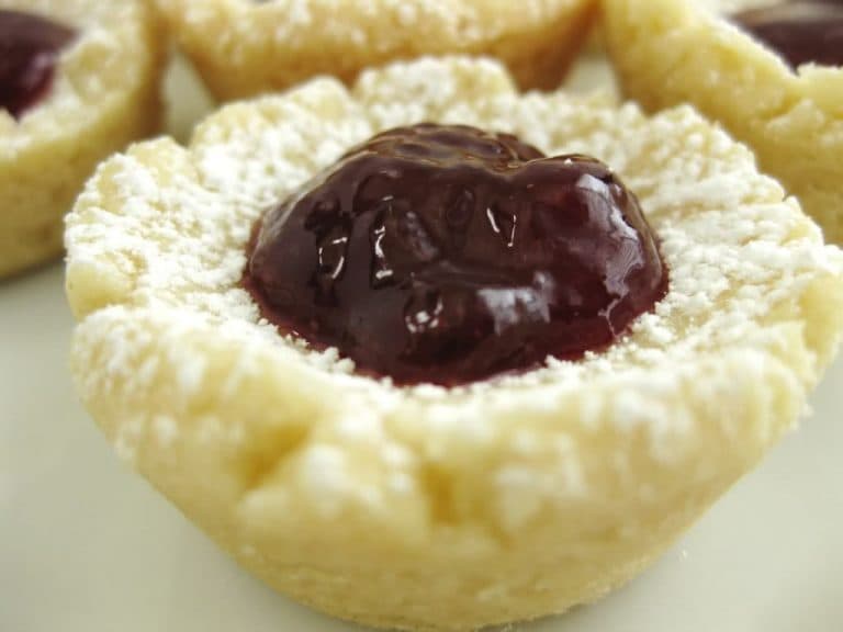 Shortbread Cookies with Raspberry Jam