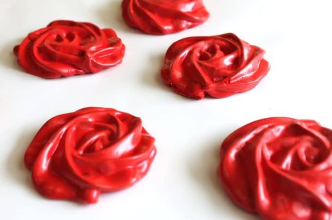 red strawberry meringue cookies