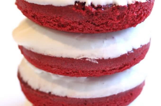 red velvet donuts