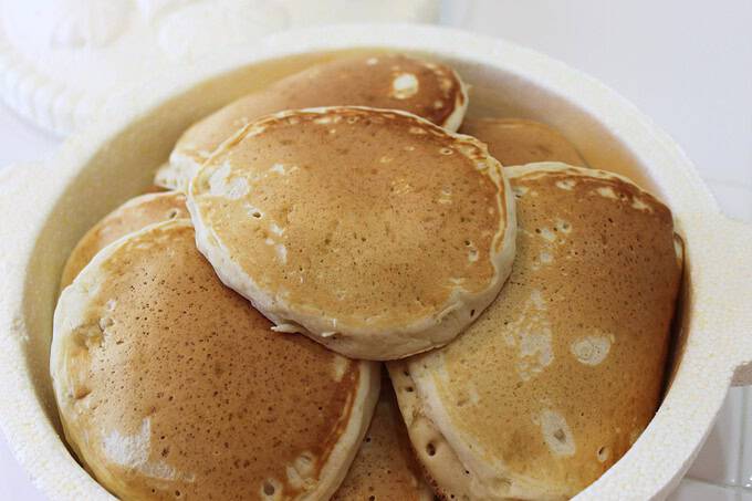 tortilla warmer for PANCAKES, the best breakfast hack! that and how to bake bacon CRIPS
