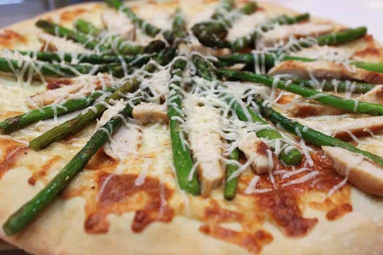 Chicken and Asparagus Pizza