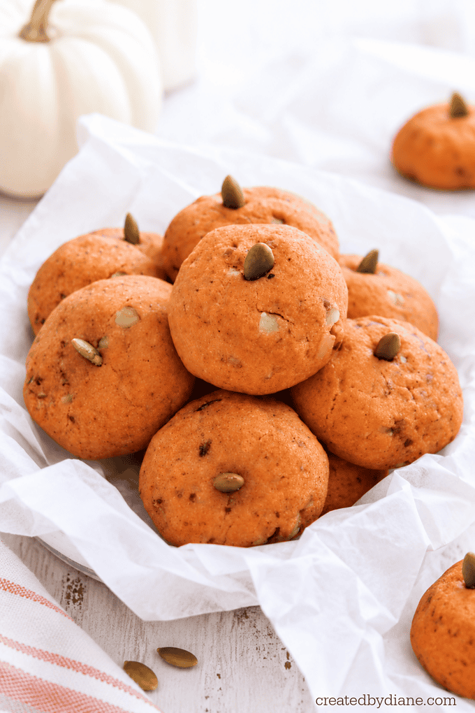 pumpkin spice wedding cookies