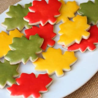 easy way to ice cookies with NO piping bag createdbydiane.com