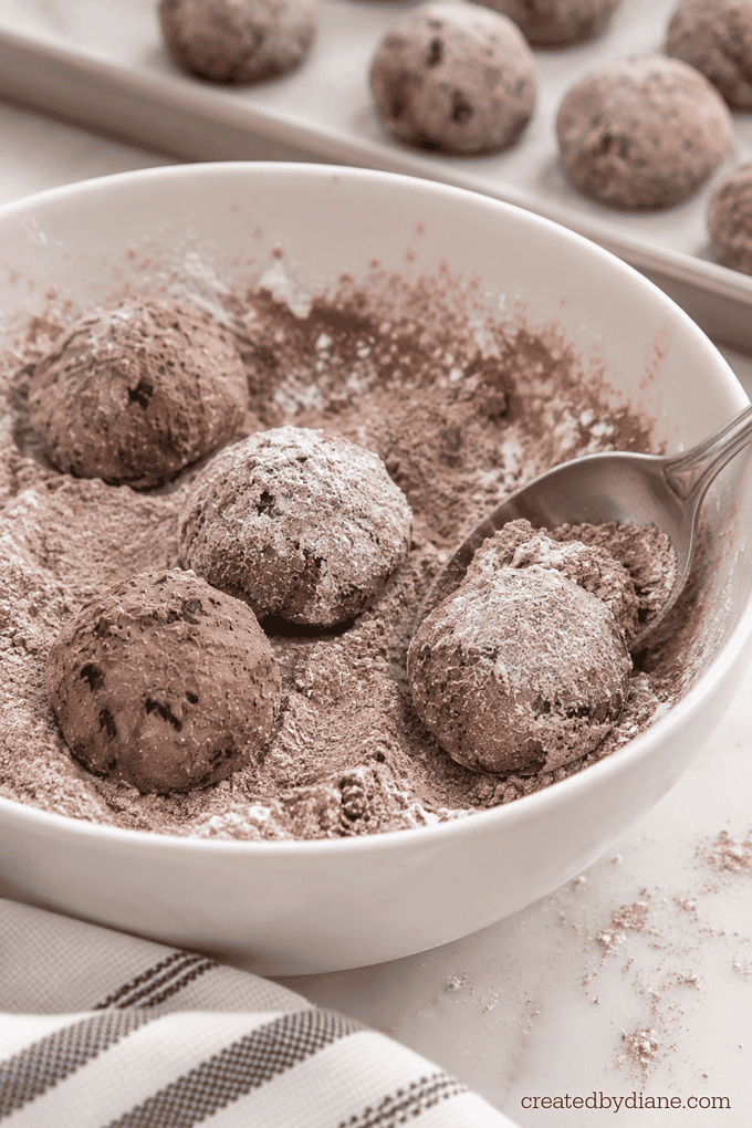 chocolate mexican wedding cookies