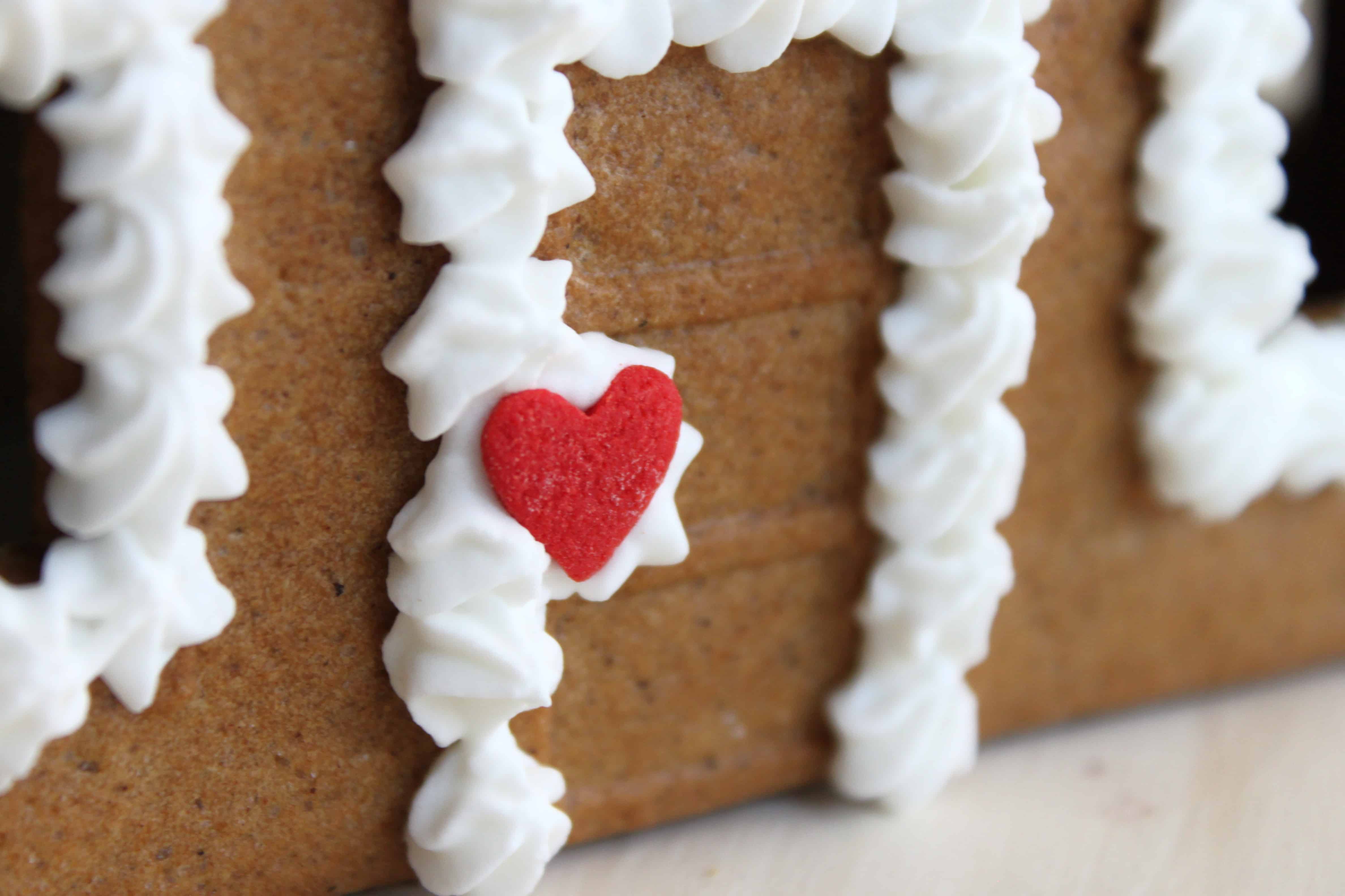 Happy Valentine’s Day {gingerbread Valentine’s}