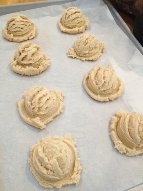 Ice cream cone cookies