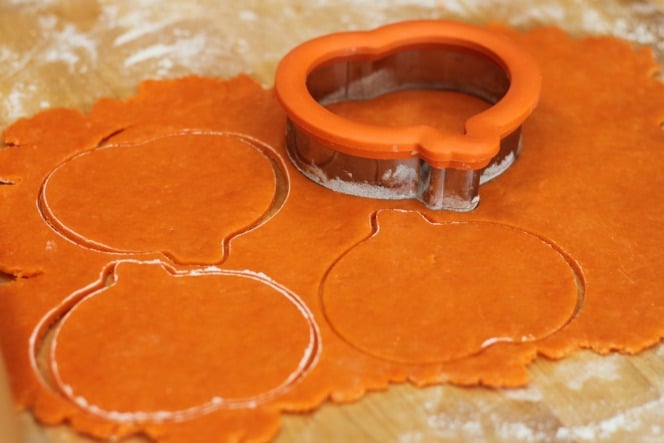 orange pumpkin pie crust for pumpkin cheesecake hand pies