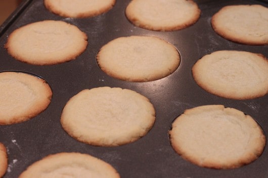 baked deep dish sugar cookies in pan without frosting