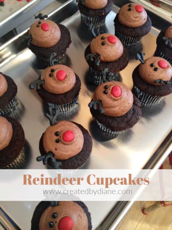 reindeer-cupcakes- RUDOLPH- CHRISTMAS CUPCAKES www.createdbydiane.com