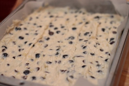 Blueberry Banana Chocolate Chip Cake @createdbydiane