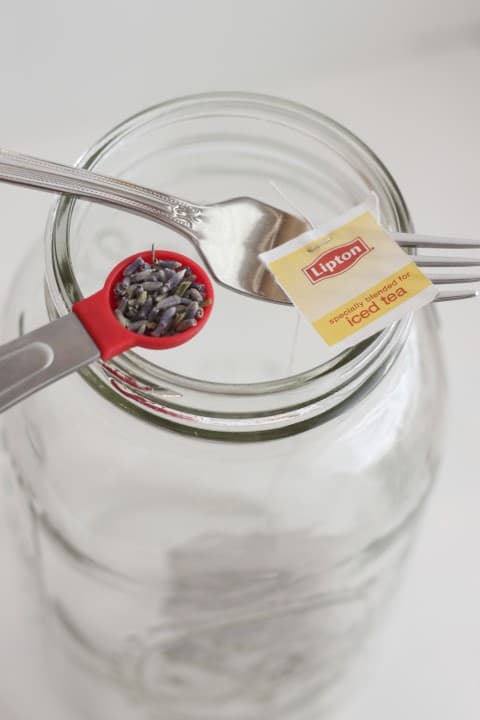 Making Lavender Tea 