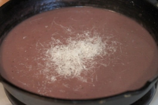 adding cheese to red wine sauce