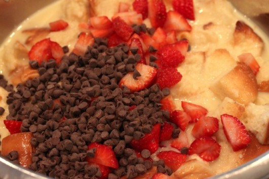 strawberry chocolate chip bread pudding @createdbydiane
