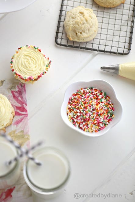 Lemon Cream Cheese Cookies with Lemon Cream Cheese Frosting @createdbydiane