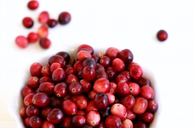 6 HOMEMADE Cranberry Sauce Recipes www.createdby-diane.com @createdbydiane FOLLOW me for more great recipes