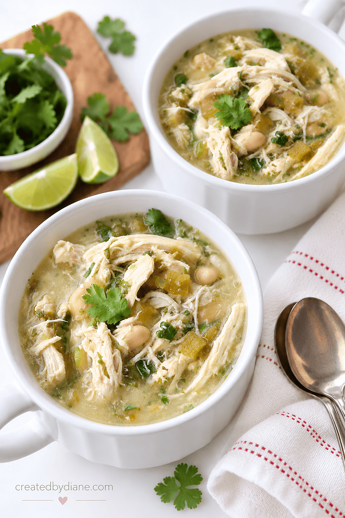 white chicken chili recipe, the perfect one dish meal, halloween chili
