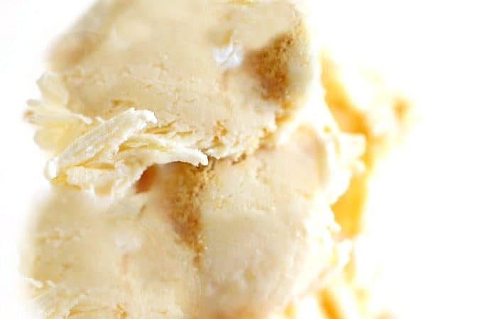 Lemon Meringue Pie Ice Cream @createdbydiane