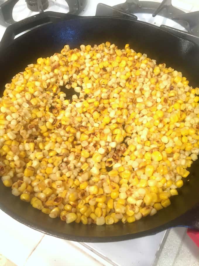 roasting corn in a cast iron skillet @createdbydiane