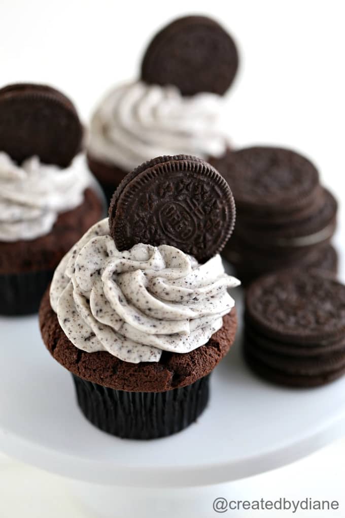 cookies and cream frosting recipe from @createdbydiane