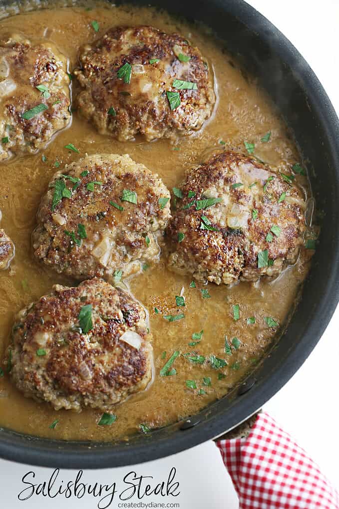 how to make salisbury steak, easy 30 minute meal perfect for back to school weeknight dinner, comfort food for a fun date night, and a great twist on eating hamburgers