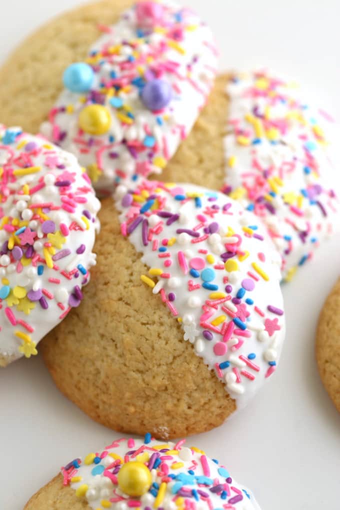 white chocolate dipped cookies with Unicorn Sprinkles @createdbydiane