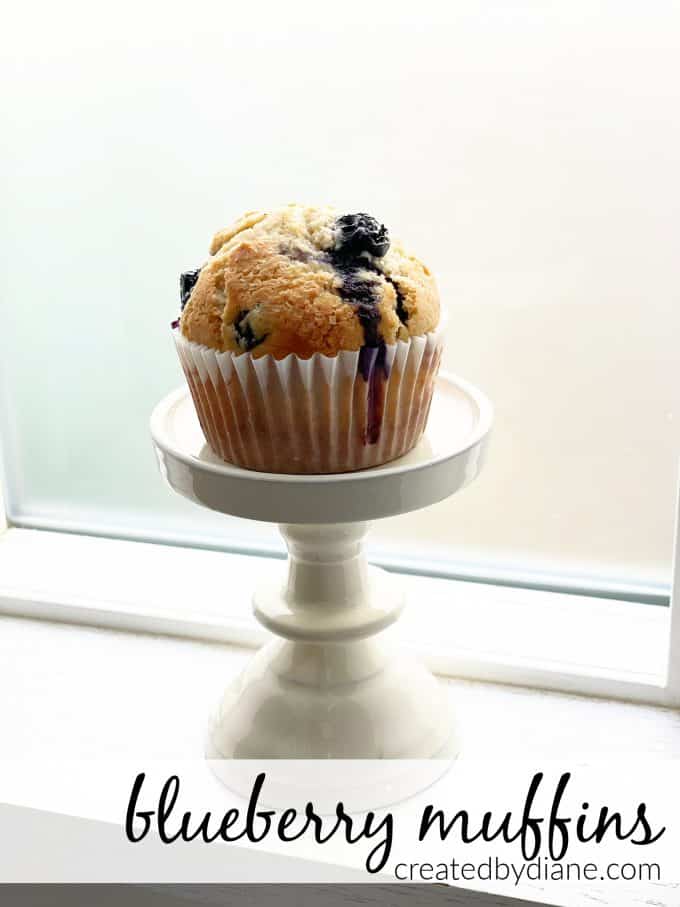 BLUEBERRY MUFFIN RECIPE createdbydiane.com