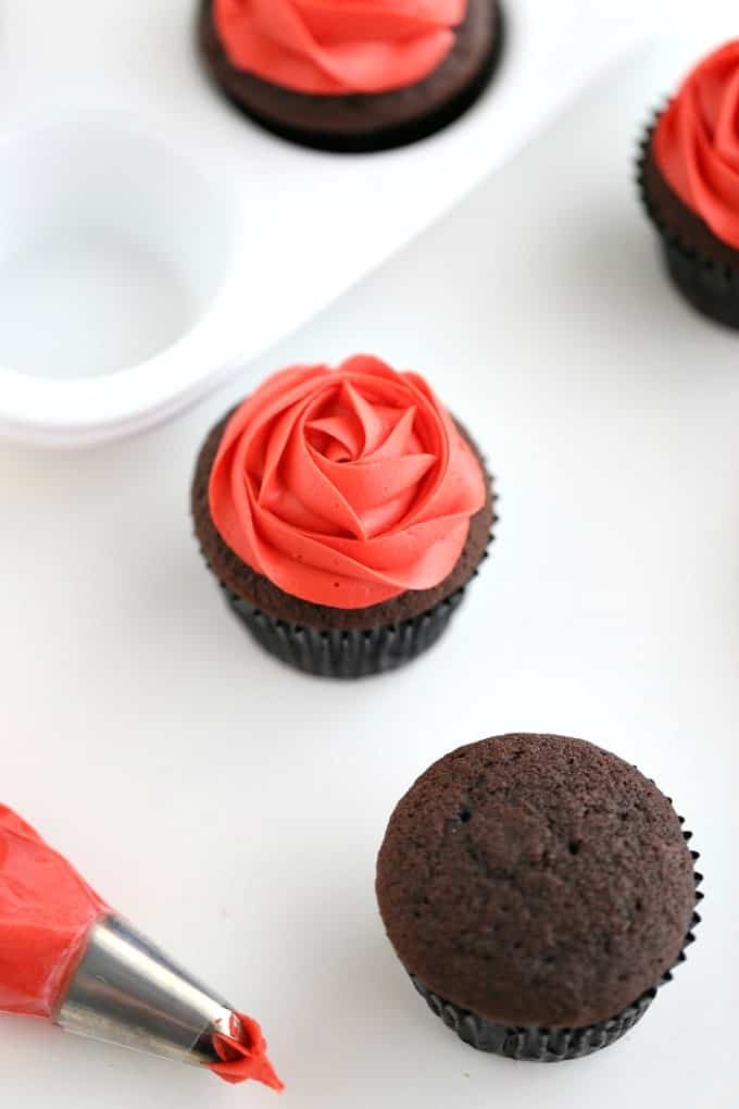 frosting recipes and cupcakes recipe for 6 cupcakes small batch @createdbydiane