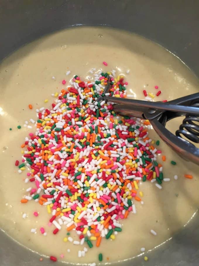 small batch funfetti cupcakes www.createdbydiane.com