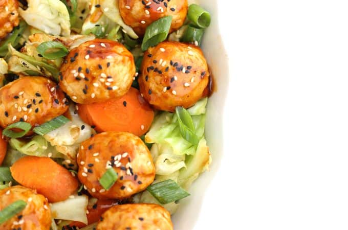 Honey Sesame Chicken Meatballs #chicken #chickenmeatballs #stickysauce #meatballs www.createdbydiane.com