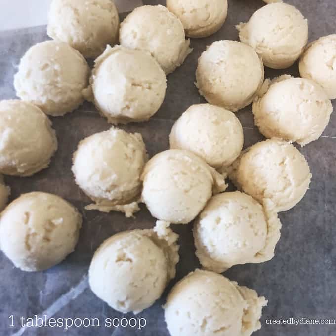 tablespoon sized scoops of shortbread cookie dough