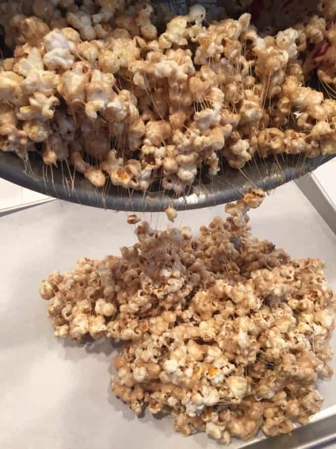 marshmallow popcorn