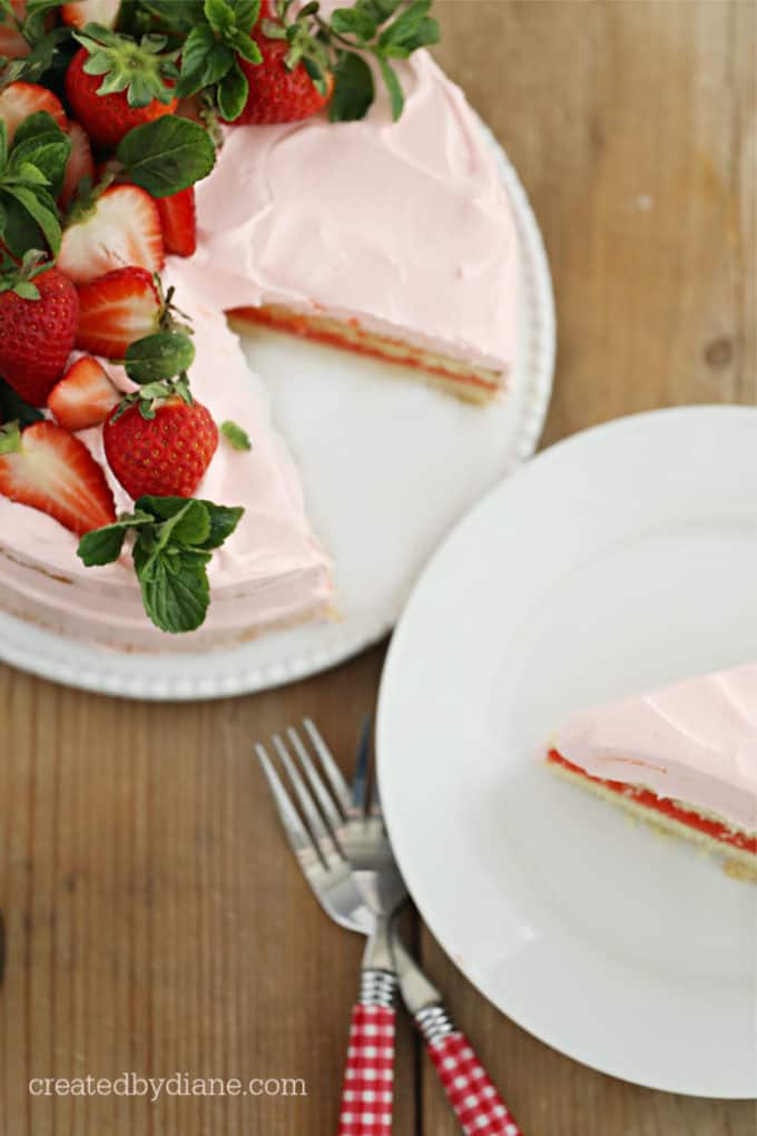 vanilla cake, strawberry filling, strawberry frosting createdbydiane.com