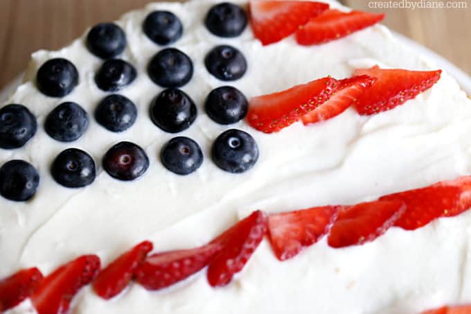 american flag cake, happy 4th of july! createdbydiane.com