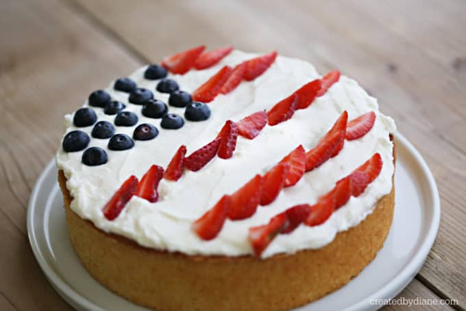 small flag cake for quick and easy celebrating createdbydiane.com