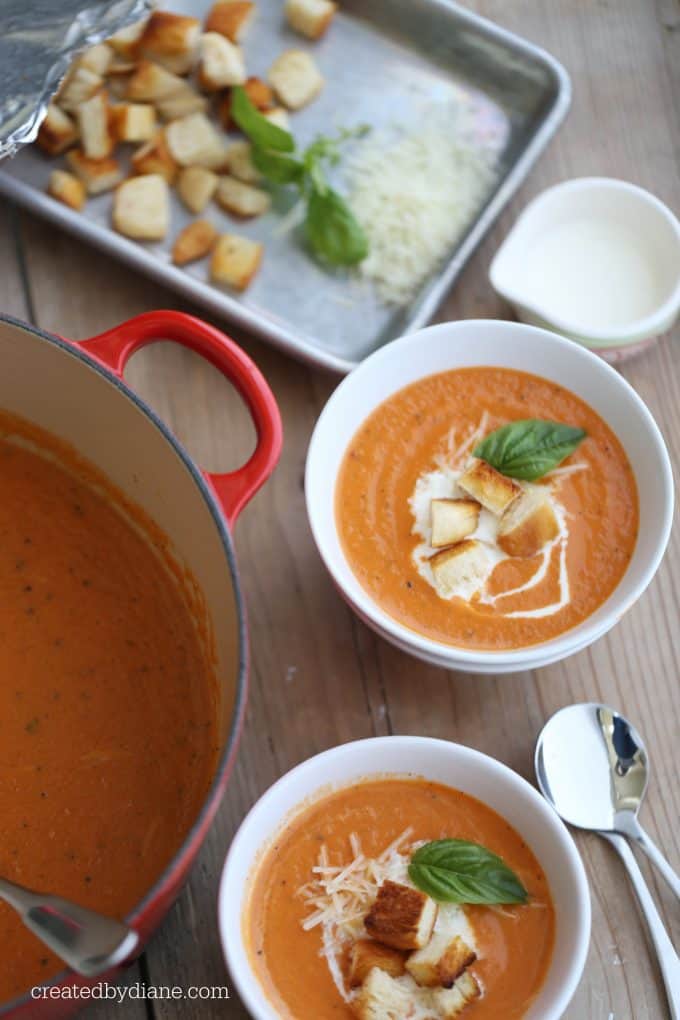 serving up some easy and deliciosu tomato bisque soup createdbydiane.com