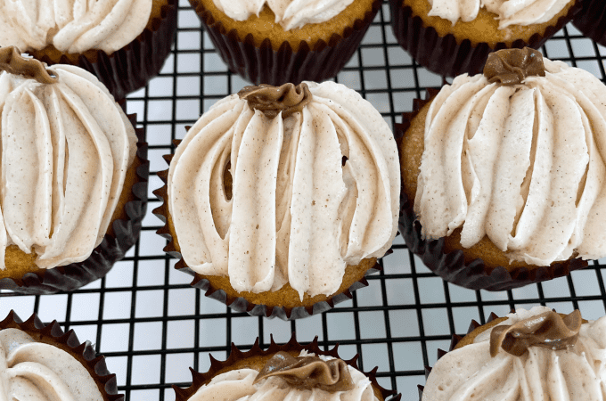 pumpkin cupcakes with cinnamon cream cheese frosting createdbydiane.com
