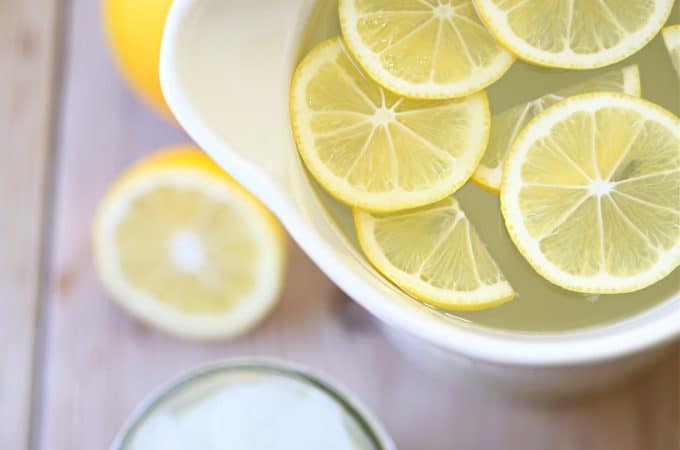 LEMONADE recipe how many lemons to make fresh lemonade createdbydiane.com