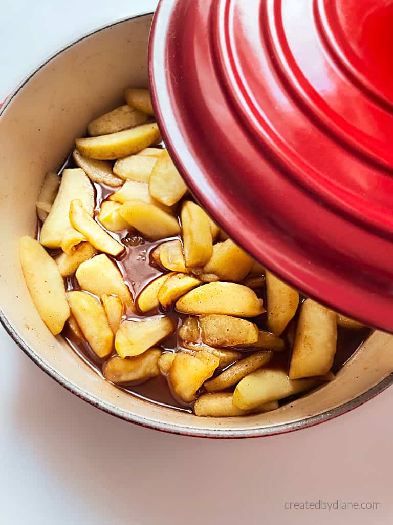 How to Make Cinnamon Apples