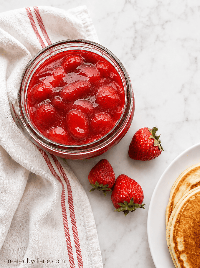 fresh strawberry sauce